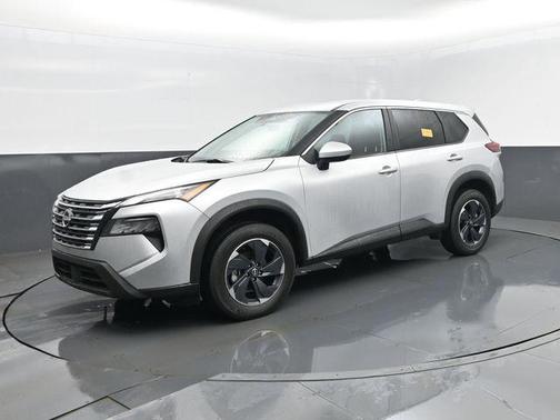 Brilliant Silver Metallic 2024 Nissan Rogue SV