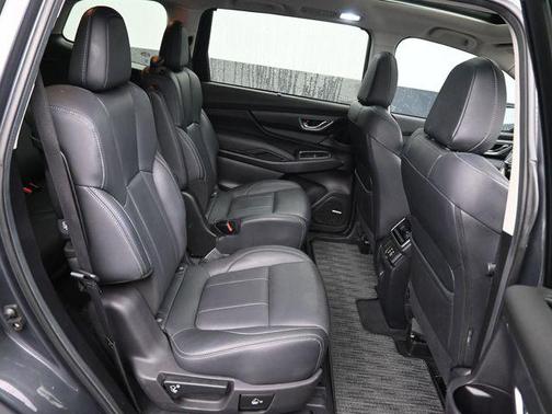 Magnetite Gray Metallic 2024 Subaru Ascent Limited