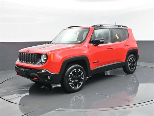 2023 Jeep Renegade Trailhawk