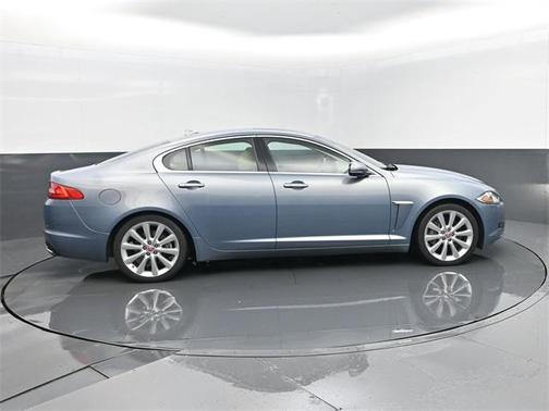 2014 Jaguar XF SC
