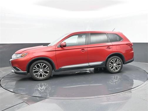 2016 Mitsubishi Outlander SE