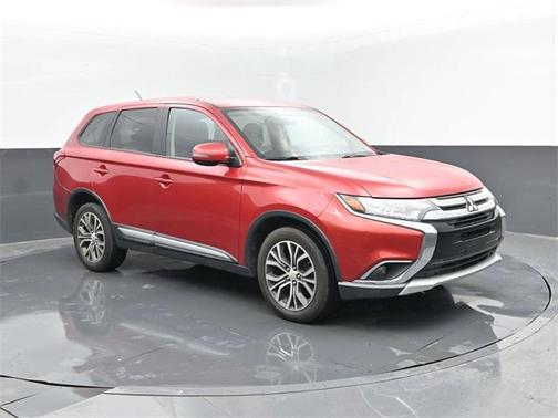 2016 Mitsubishi Outlander SE