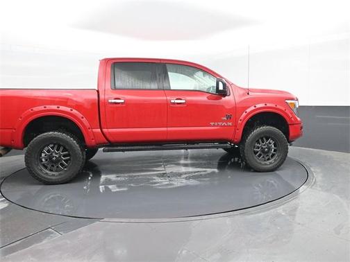 2021 Nissan Titan SV