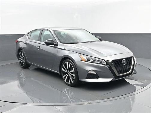 2021 Nissan Altima 2.0 SR