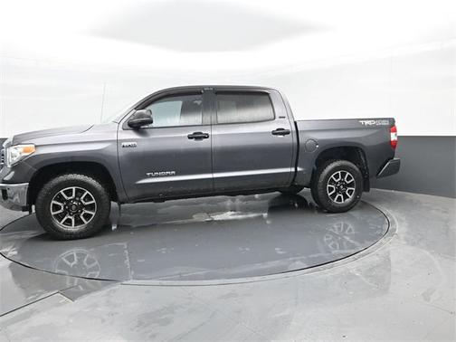 2016 Toyota Tundra SR5