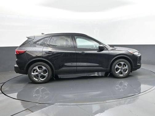 Black Metallic 2025 Ford Escape ST-Line