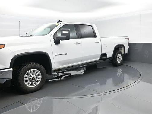 White 2025 Chevrolet Silverado 2500 LT