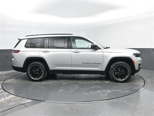 2024 Jeep Grand Cherokee L Laredo