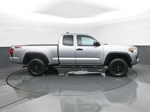 2020 Toyota Tacoma SR