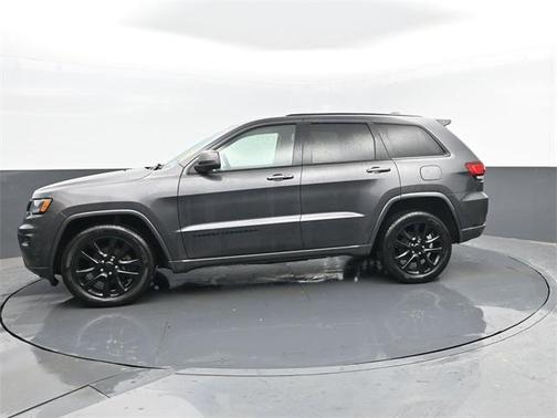 2017 Jeep Grand Cherokee Altitude