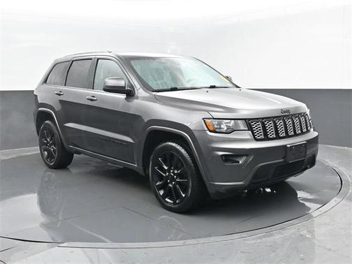 2017 Jeep Grand Cherokee Altitude
