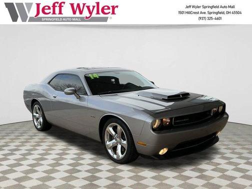 2014 Dodge Challenger R/T Plus