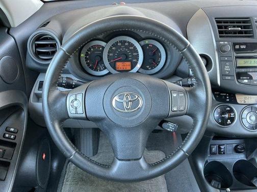 2011 Toyota RAV4 Limited