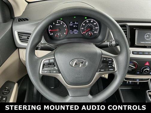2022 Hyundai Accent SE