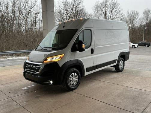 2025 RAM ProMaster 1500 Base