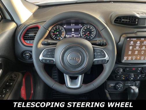 2023 Jeep Renegade Trailhawk