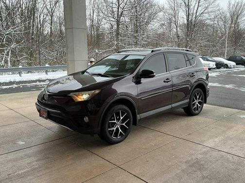 2017 Toyota RAV4 SE