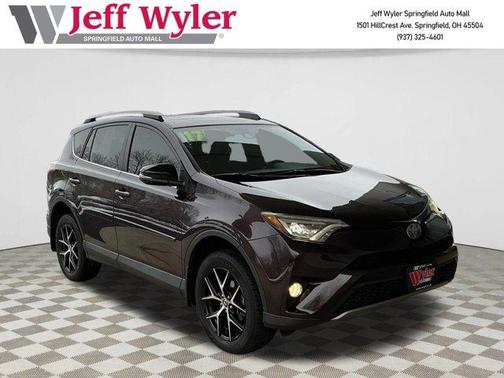 2017 Toyota RAV4 SE