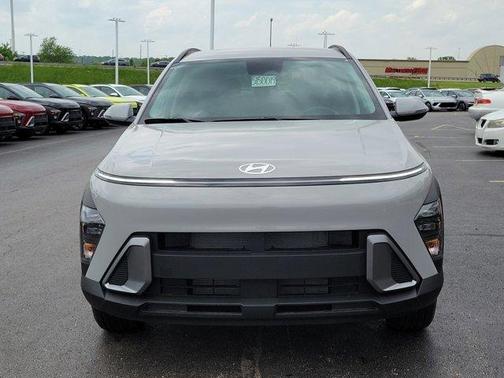 2025 Hyundai KONA SEL Convenience