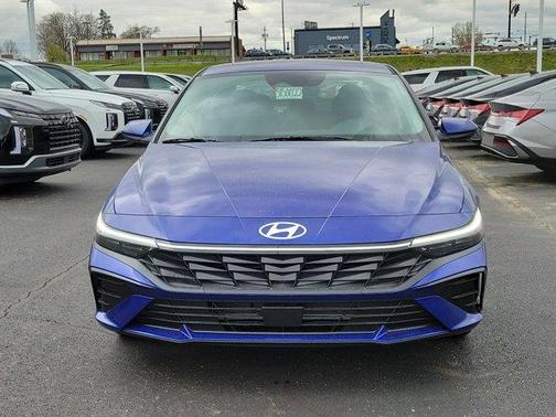 2025 Hyundai ELANTRA SEL Convenience