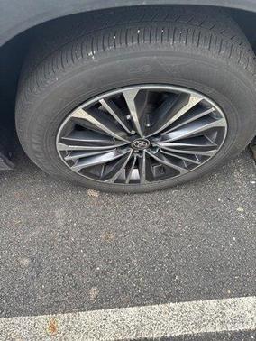 2024 Toyota Grand Highlander Hybrid MAX Platinum