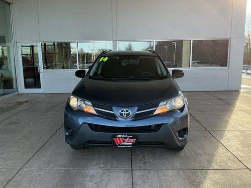 2014 Toyota RAV4 LE