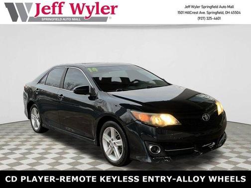 2014 Toyota Camry SE