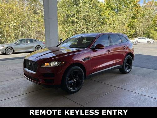 2018 Jaguar F-PACE 25t Premium