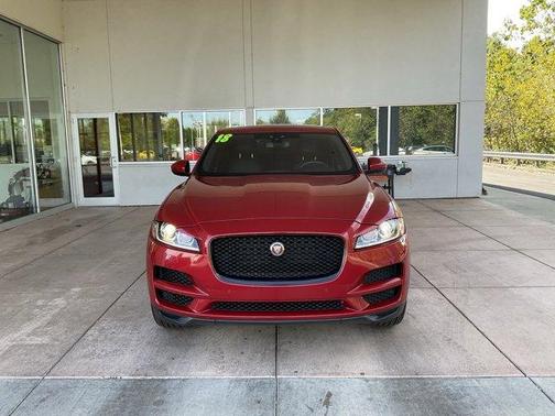 2018 Jaguar F-PACE 25t Premium