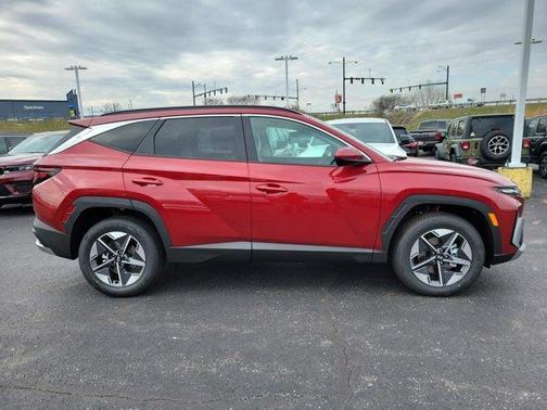 2026 Hyundai TUCSON Hybrid SEL