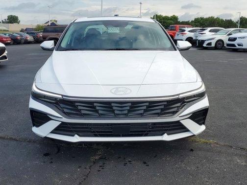 2025 Hyundai ELANTRA HEV Limited