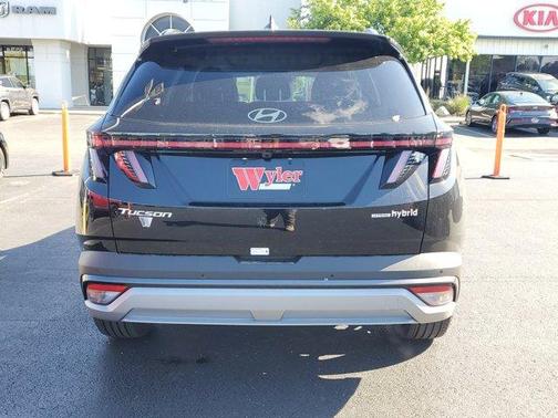 Ash Black 2026 Hyundai TUCSON Hybrid Limited