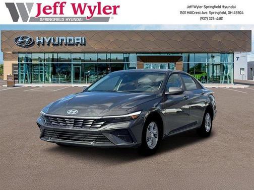 2026 Hyundai ELANTRA SE