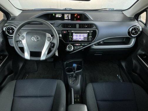 2015 Toyota Prius c Four
