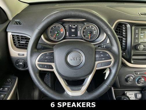2017 Jeep Cherokee Sport