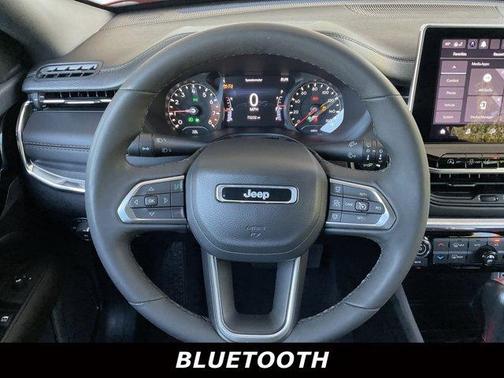 2023 Jeep Compass (RED) Edition