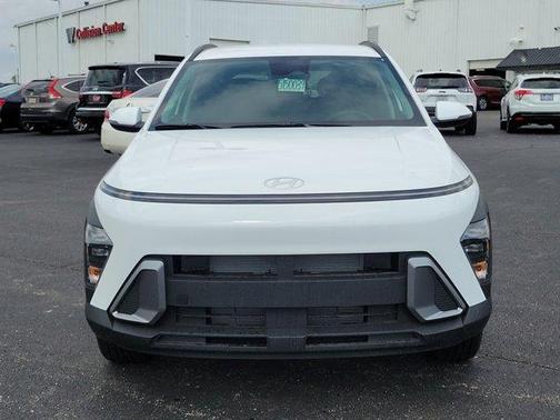 2025 Hyundai KONA SEL Convenience
