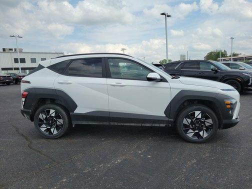 2025 Hyundai KONA SEL Convenience
