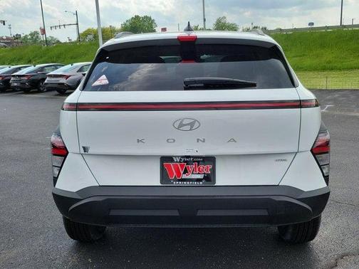 2025 Hyundai KONA SEL Convenience