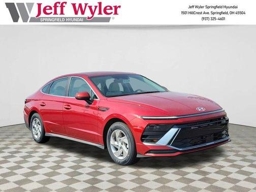 2025 Hyundai SONATA SE