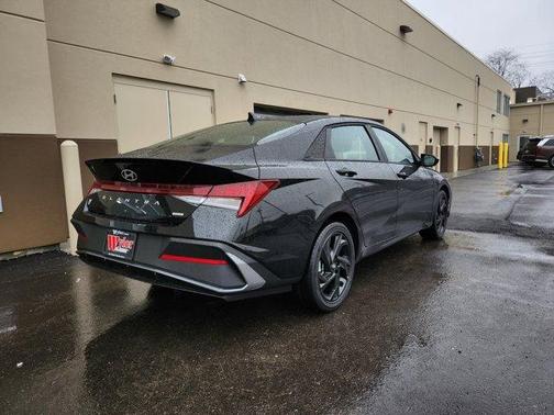 Black 2026 Hyundai ELANTRA HEV SEL