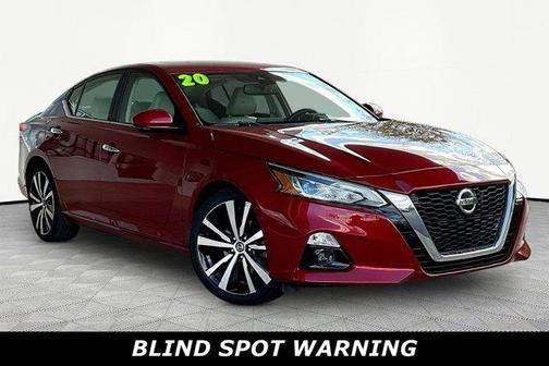 Scarlet Ember 2020 Nissan Altima 2.5 Platinum