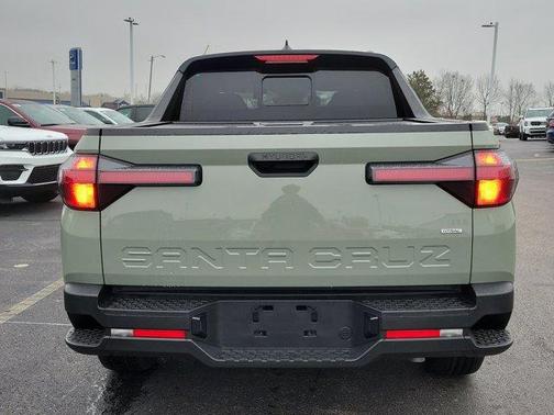 2026 Hyundai SANTA CRUZ SEL Activity