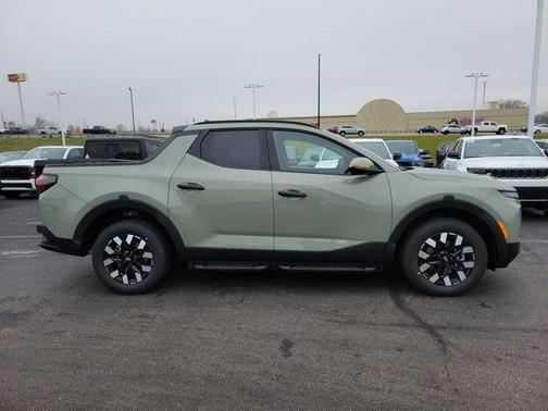 2026 Hyundai SANTA CRUZ SEL Activity