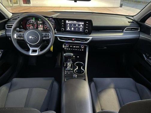 2021 Kia K5 LX