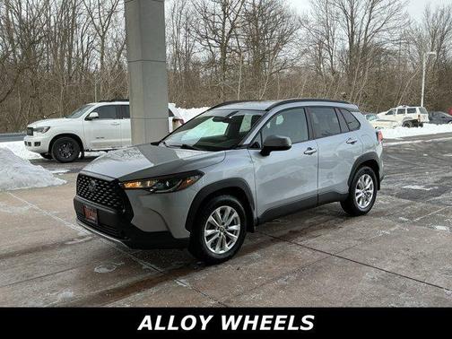 2023 Toyota Corolla Cross LE