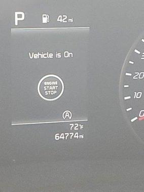 Snow White Pearl 2023 Kia Stinger GT-Line