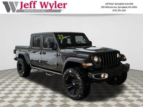2023 Jeep Gladiator Sport