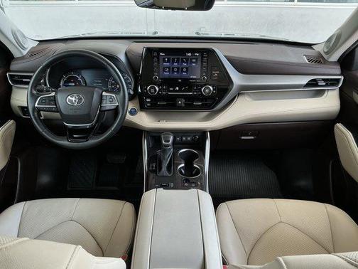 2021 Toyota Highlander Hybrid Limited