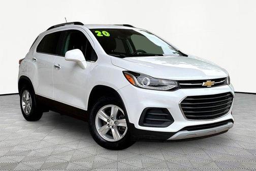Summit White 2020 Chevrolet Trax LT
